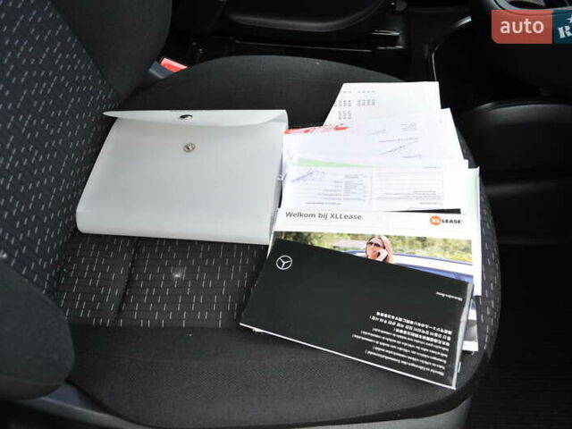 Чорний Мерседес Віто, об'ємом двигуна 1.95 л та пробігом 250 тис. км за 27800 $, фото 33 на Automoto.ua