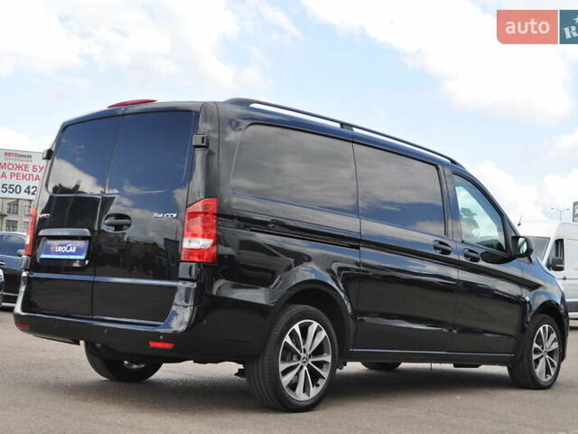Чорний Мерседес Віто, об'ємом двигуна 1.95 л та пробігом 250 тис. км за 27800 $, фото 6 на Automoto.ua