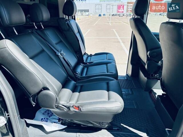 Чорний Мерседес Віто, об'ємом двигуна 1.95 л та пробігом 137 тис. км за 39800 $, фото 17 на Automoto.ua
