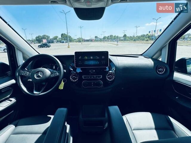 Чорний Мерседес Віто, об'ємом двигуна 1.95 л та пробігом 137 тис. км за 39800 $, фото 14 на Automoto.ua