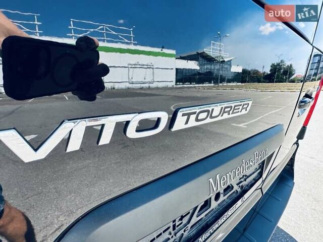 Чорний Мерседес Віто, об'ємом двигуна 1.95 л та пробігом 137 тис. км за 39800 $, фото 21 на Automoto.ua