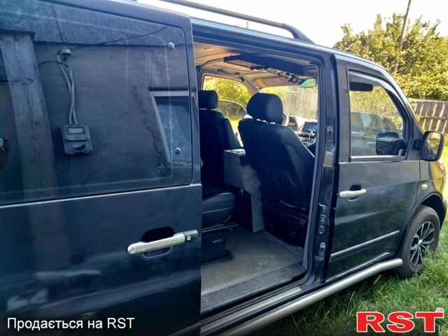 Черный Мерседес Вито, объемом двигателя 2.1 л и пробегом 0 тыс. км за 6200 $, фото 3 на Automoto.ua