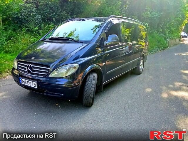 Чорний Мерседес Віто, об'ємом двигуна 2.1 л та пробігом 38 тис. км за 7800 $, фото 1 на Automoto.ua
