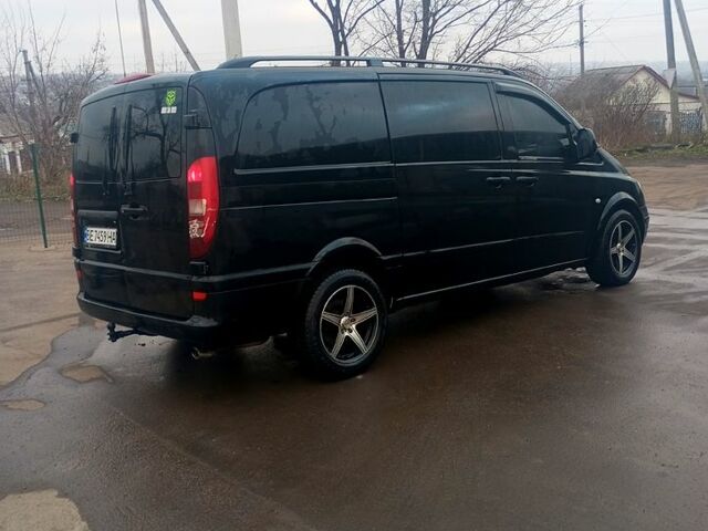 Черный Мерседес Вито, объемом двигателя 2.1 л и пробегом 555 тыс. км за 9800 $, фото 2 на Automoto.ua
