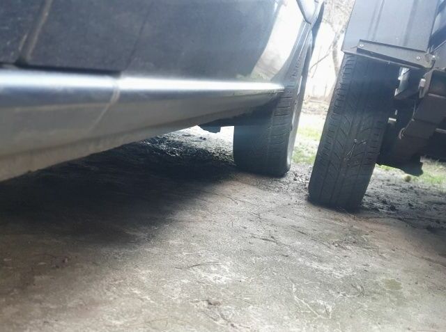 Фиолетовый Мерседес Вито, объемом двигателя 2.1 л и пробегом 400 тыс. км за 7300 $, фото 6 на Automoto.ua