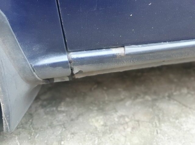 Фиолетовый Мерседес Вито, объемом двигателя 2.1 л и пробегом 400 тыс. км за 7300 $, фото 5 на Automoto.ua