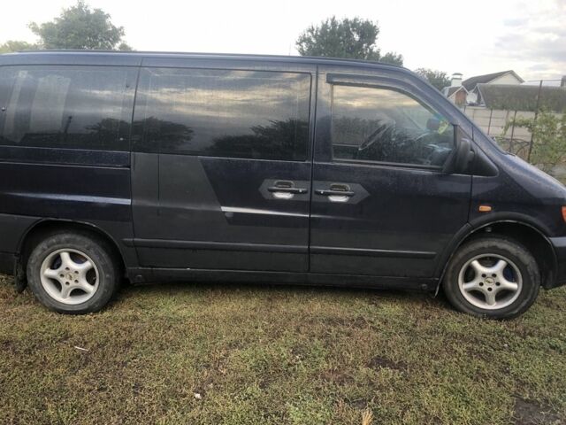 Фіолетовий Мерседес Віто, об'ємом двигуна 2.3 л та пробігом 470 тис. км за 3800 $, фото 4 на Automoto.ua