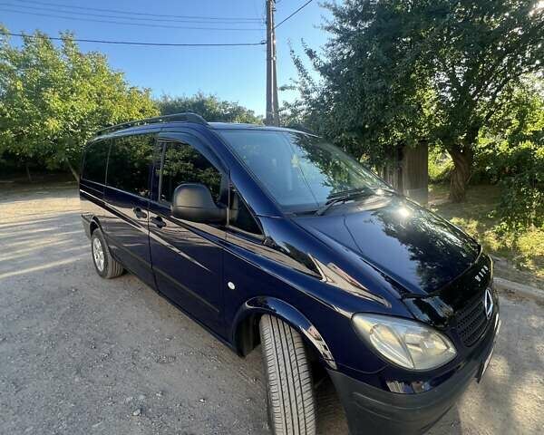 Фиолетовый Мерседес Вито, объемом двигателя 2.15 л и пробегом 348 тыс. км за 10000 $, фото 6 на Automoto.ua