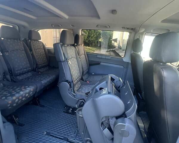 Фиолетовый Мерседес Вито, объемом двигателя 2.15 л и пробегом 348 тыс. км за 10000 $, фото 31 на Automoto.ua