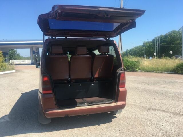 Коричневый Мерседес Вито, объемом двигателя 2.2 л и пробегом 401 тыс. км за 4333 $, фото 6 на Automoto.ua