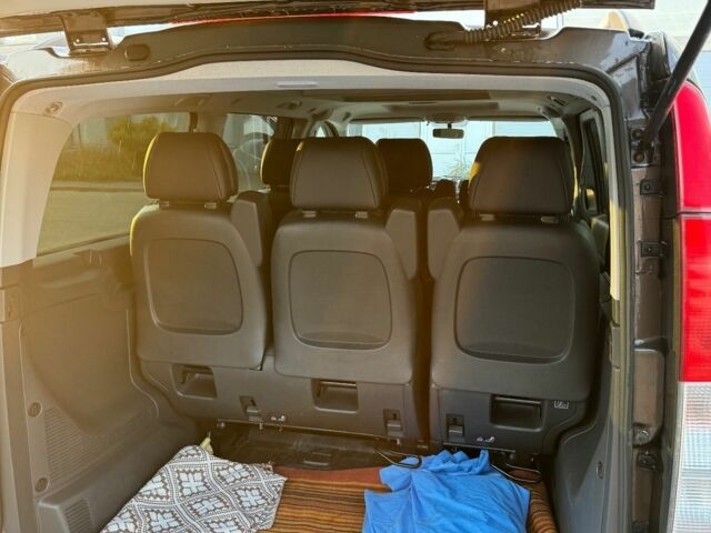 Коричневый Мерседес Вито, объемом двигателя 2.2 л и пробегом 162 тыс. км за 8600 $, фото 7 на Automoto.ua