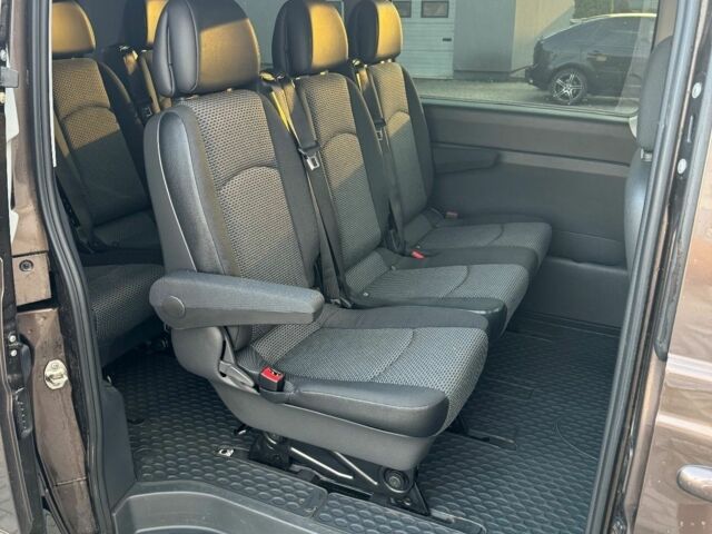 Коричневый Мерседес Вито, объемом двигателя 2.2 л и пробегом 162 тыс. км за 8600 $, фото 13 на Automoto.ua