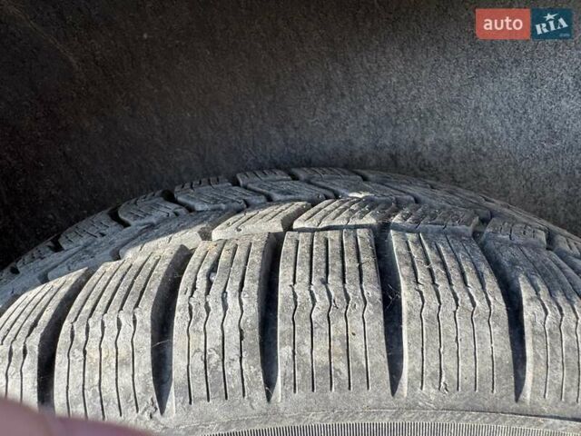 Коричневый Мерседес Вито, объемом двигателя 2.14 л и пробегом 81 тыс. км за 17000 $, фото 2 на Automoto.ua