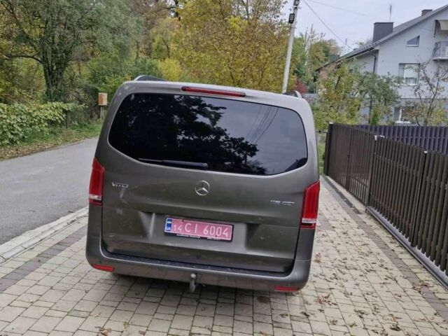 Коричневый Мерседес Вито, объемом двигателя 2.2 л и пробегом 260 тыс. км за 23999 $, фото 6 на Automoto.ua