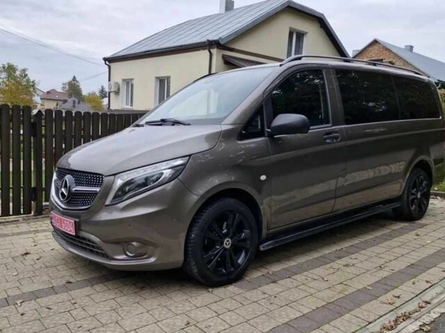 Коричневый Мерседес Вито, объемом двигателя 2.2 л и пробегом 260 тыс. км за 23999 $, фото 3 на Automoto.ua