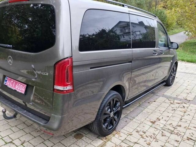 Коричневый Мерседес Вито, объемом двигателя 2.2 л и пробегом 260 тыс. км за 23999 $, фото 8 на Automoto.ua