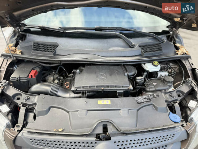 Коричневый Мерседес Вито, объемом двигателя 1.6 л и пробегом 208 тыс. км за 18900 $, фото 36 на Automoto.ua