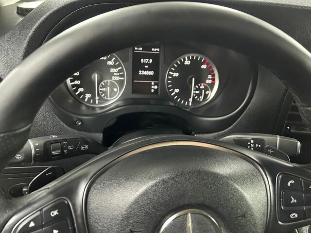 Мерседес Вито 2017 в Черновцах на Automoto.ua Коричневый Мерседес Вито, объемом двигателя 2.1 л и пробегом 238 тыс. км за 28122 $, фото 5 на Automoto.ua