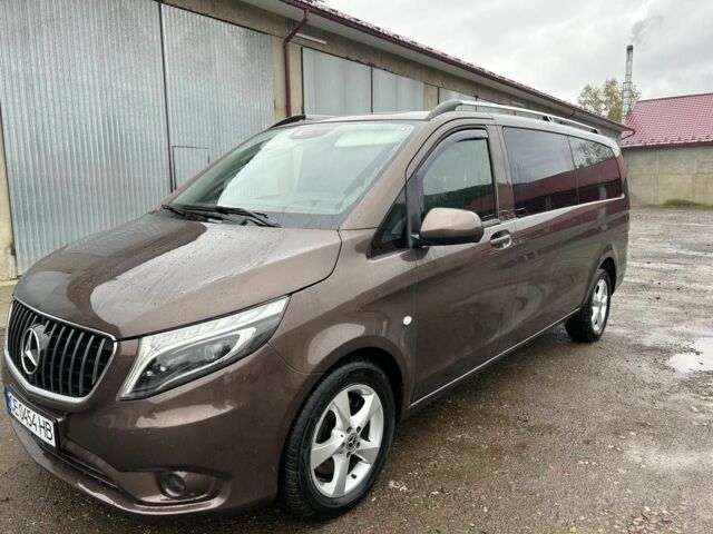 Мерседес Вито 2017 в Черновцах на Automoto.ua Коричневый Мерседес Вито, объемом двигателя 2.1 л и пробегом 238 тыс. км за 28122 $, фото 1 на Automoto.ua