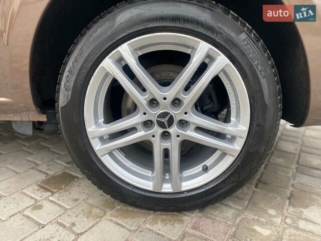 Коричневий Мерседес Віто, об'ємом двигуна 2.2 л та пробігом 177 тис. км за 28500 $, фото 40 на Automoto.ua