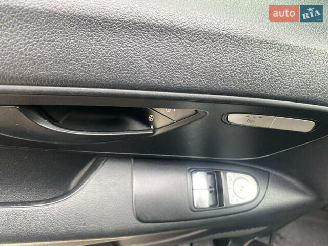 Коричневий Мерседес Віто, об'ємом двигуна 2.2 л та пробігом 177 тис. км за 28500 $, фото 44 на Automoto.ua