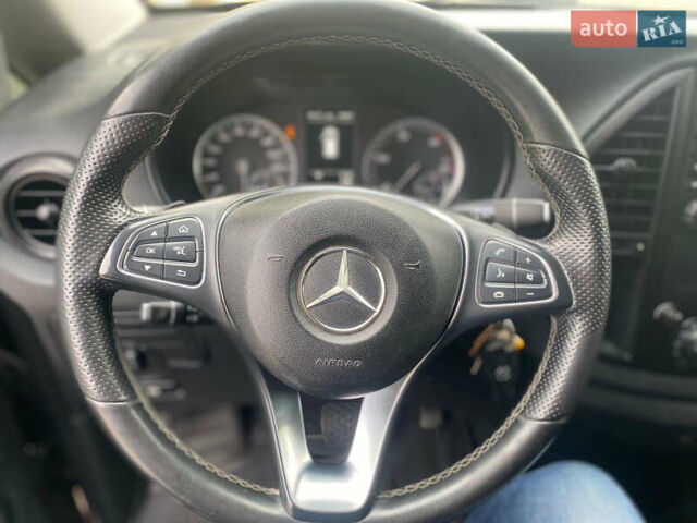 Коричневый Мерседес Вито, объемом двигателя 2.2 л и пробегом 180 тыс. км за 27999 $, фото 33 на Automoto.ua