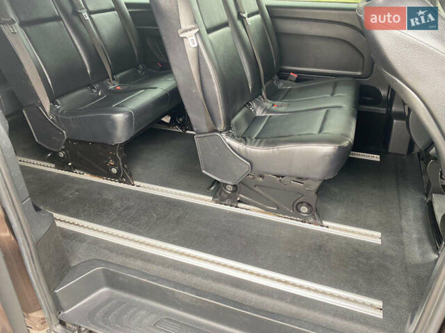 Коричневий Мерседес Віто, об'ємом двигуна 2.2 л та пробігом 177 тис. км за 28500 $, фото 35 на Automoto.ua