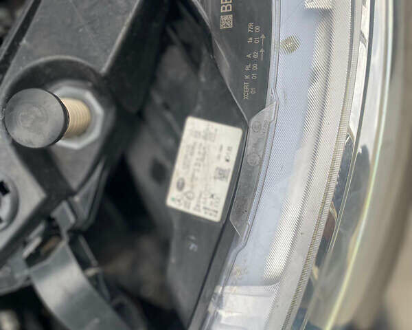 Коричневый Мерседес Вито, объемом двигателя 2.2 л и пробегом 180 тыс. км за 27999 $, фото 21 на Automoto.ua