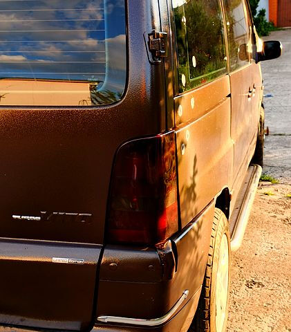 Мерседес Вито 1998 в Киеве на Automoto.ua Коричневый Мерседес Вито, объемом двигателя 2.3 л и пробегом 0 тыс. км за 6900 $, фото 3 на Automoto.ua