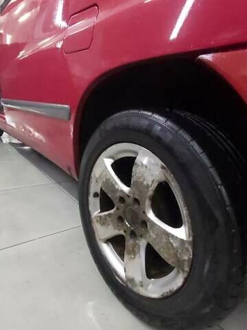 Червоний Мерседес Віто, об'ємом двигуна 2.15 л та пробігом 277 тис. км за 3000 $, фото 9 на Automoto.ua