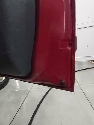 Червоний Мерседес Віто, об'ємом двигуна 2.15 л та пробігом 277 тис. км за 3000 $, фото 15 на Automoto.ua