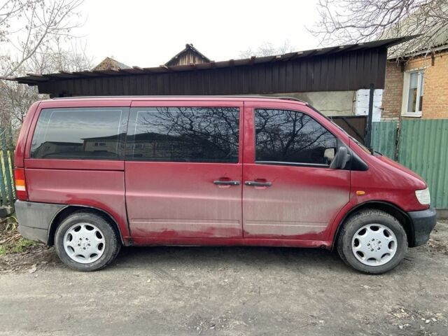 Красный Мерседес Вито, объемом двигателя 2.3 л и пробегом 600 тыс. км за 4300 $, фото 13 на Automoto.ua