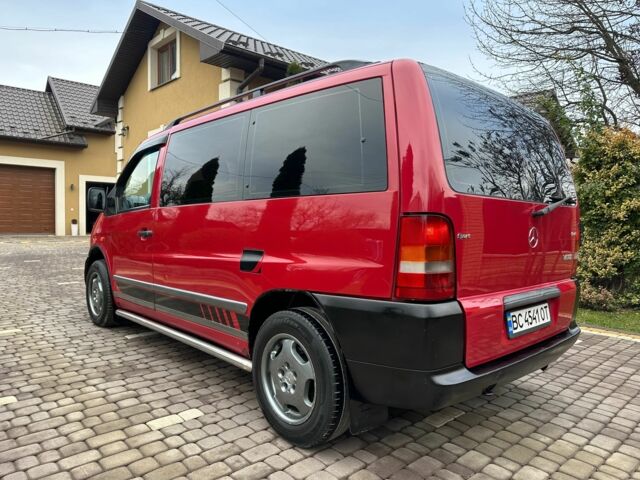 Красный Мерседес Вито, объемом двигателя 2.3 л и пробегом 400 тыс. км за 3650 $, фото 5 на Automoto.ua