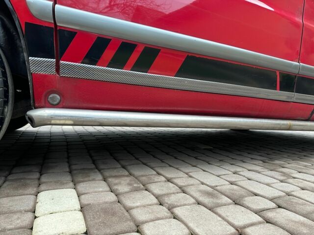 Красный Мерседес Вито, объемом двигателя 2.3 л и пробегом 400 тыс. км за 3650 $, фото 8 на Automoto.ua