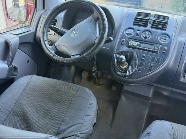 Червоний Мерседес Віто, об'ємом двигуна 2.1 л та пробігом 376 тис. км за 4800 $, фото 3 на Automoto.ua