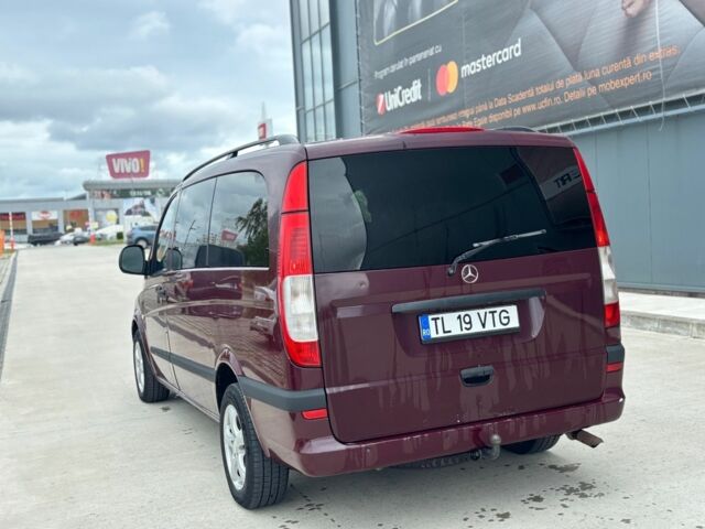 Красный Мерседес Вито, объемом двигателя 2.2 л и пробегом 346 тыс. км за 4000 $, фото 2 на Automoto.ua