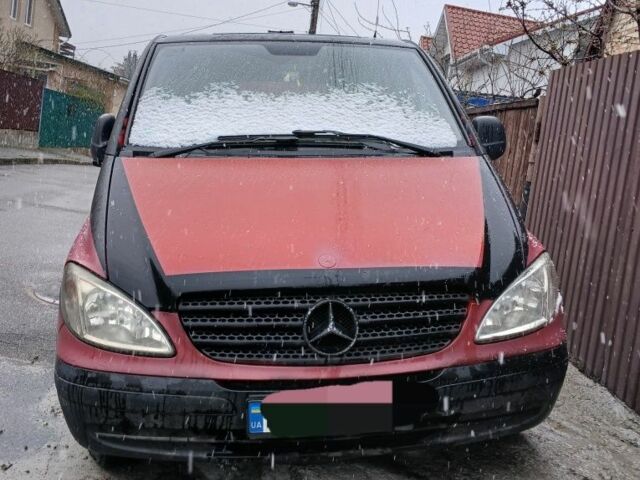 Красный Мерседес Вито, объемом двигателя 2.2 л и пробегом 350 тыс. км за 7000 $, фото 1 на Automoto.ua