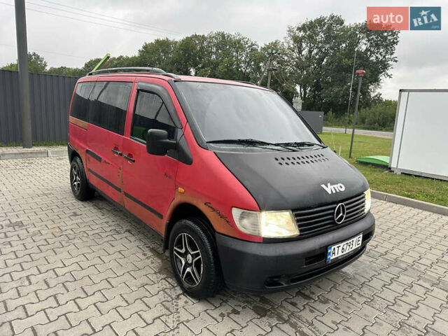 Красный Мерседес Вито, объемом двигателя 2.3 л и пробегом 300 тыс. км за 2700 $, фото 3 на Automoto.ua