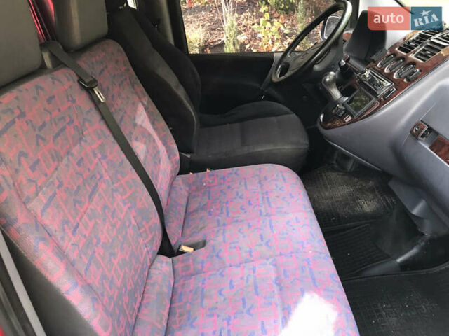 Червоний Мерседес Віто, об'ємом двигуна 2.3 л та пробігом 500 тис. км за 5000 $, фото 63 на Automoto.ua