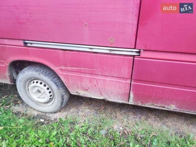 Червоний Мерседес Віто, об'ємом двигуна 2.87 л та пробігом 500 тис. км за 4000 $, фото 1 на Automoto.ua