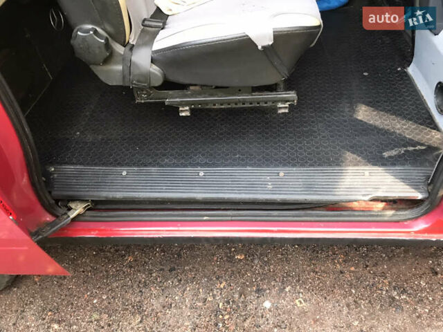 Червоний Мерседес Віто, об'ємом двигуна 2.3 л та пробігом 500 тис. км за 5000 $, фото 57 на Automoto.ua