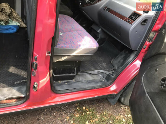 Червоний Мерседес Віто, об'ємом двигуна 2.3 л та пробігом 500 тис. км за 5000 $, фото 58 на Automoto.ua