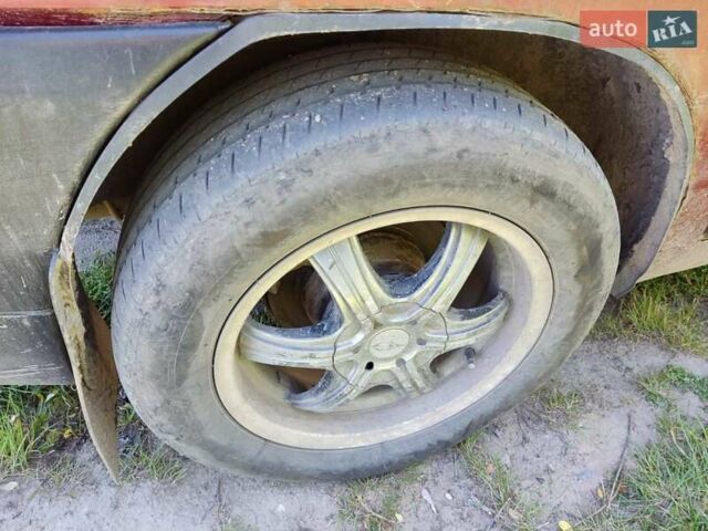 Червоний Мерседес Віто, об'ємом двигуна 2.3 л та пробігом 383 тис. км за 3999 $, фото 15 на Automoto.ua