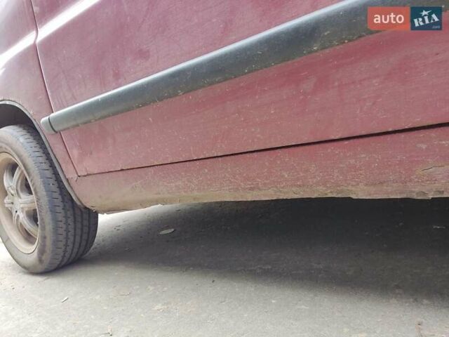 Червоний Мерседес Віто, об'ємом двигуна 2.3 л та пробігом 383 тис. км за 3999 $, фото 16 на Automoto.ua