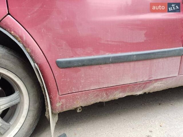 Червоний Мерседес Віто, об'ємом двигуна 2.3 л та пробігом 383 тис. км за 3999 $, фото 19 на Automoto.ua