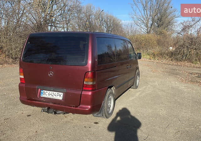 Красный Мерседес Вито, объемом двигателя 2.3 л и пробегом 999 тыс. км за 3000 $, фото 13 на Automoto.ua