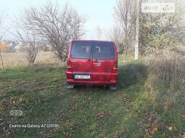 Червоний Мерседес Віто, об'ємом двигуна 2.2 л та пробігом 590 тис. км за 6500 $, фото 4 на Automoto.ua