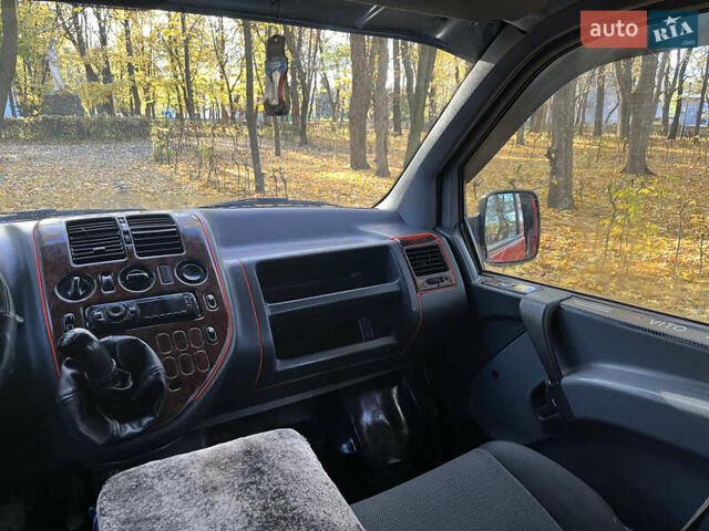 Мерседес Вито 2000 в Хотине на Automoto.ua Красный Мерседес Вито, объемом двигателя 2.15 л и пробегом 400 тыс. км за 4800 $, фото 8 на Automoto.ua