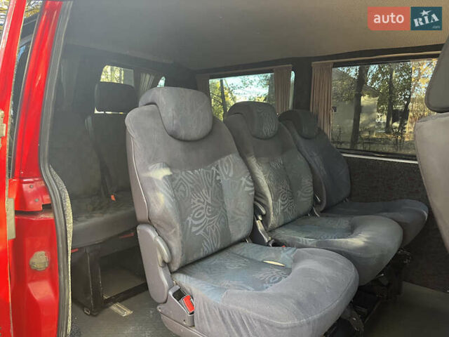 Мерседес Вито 2000 в Хотине на Automoto.ua Красный Мерседес Вито, объемом двигателя 2.15 л и пробегом 400 тыс. км за 4800 $, фото 9 на Automoto.ua