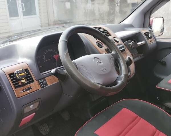 Червоний Мерседес Віто, об'ємом двигуна 2.15 л та пробігом 365 тис. км за 3500 $, фото 10 на Automoto.ua